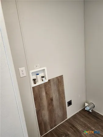 $1,000 | 180 County Road 2600, Lometa, TX 76853