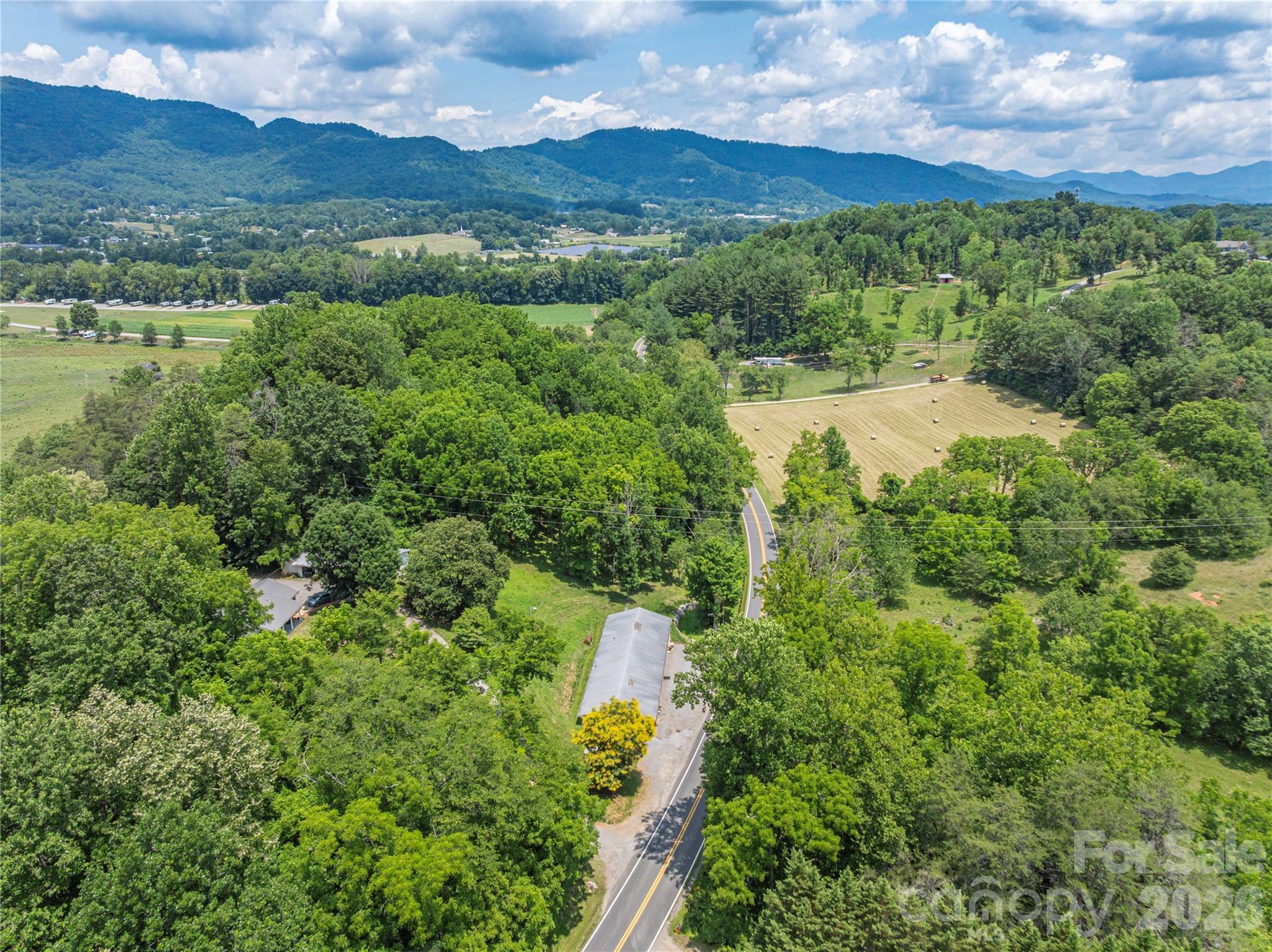 702 Love Joy Road Canton, NC 28716 - Photo 37 of 40