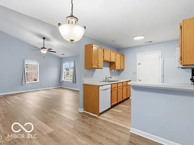 $1,720 | 1217 Whittington Drive, Brownsburg, IN 46112