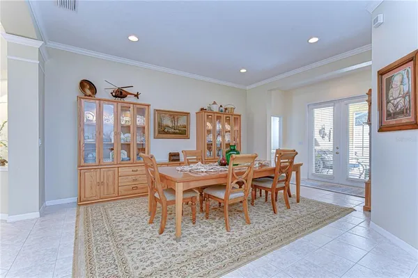 $734,900 | 5725 Eaglemount Circle, Lithia, FL 33547