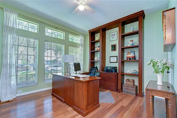 $734,900 | 5725 Eaglemount Circle, Lithia, FL 33547