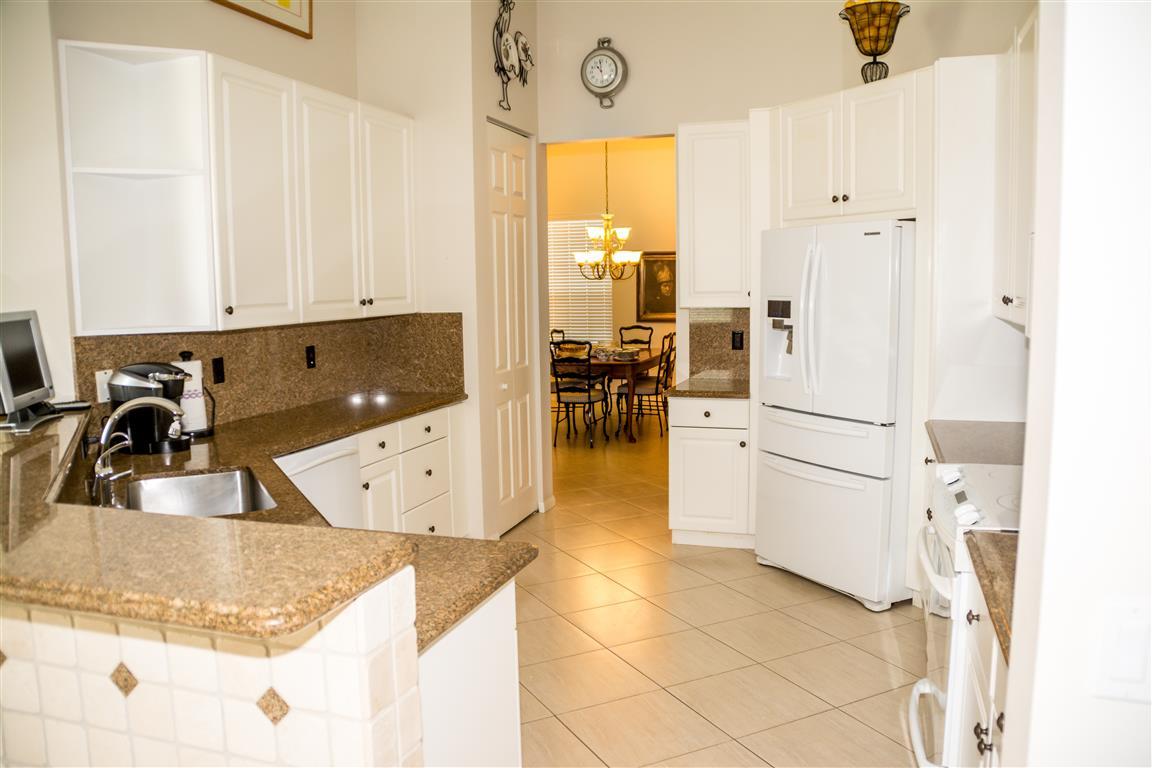 6646 Garde Road Boynton Beach, FL 33472 - Photo 10 of 27 Friedman (22 of 27)