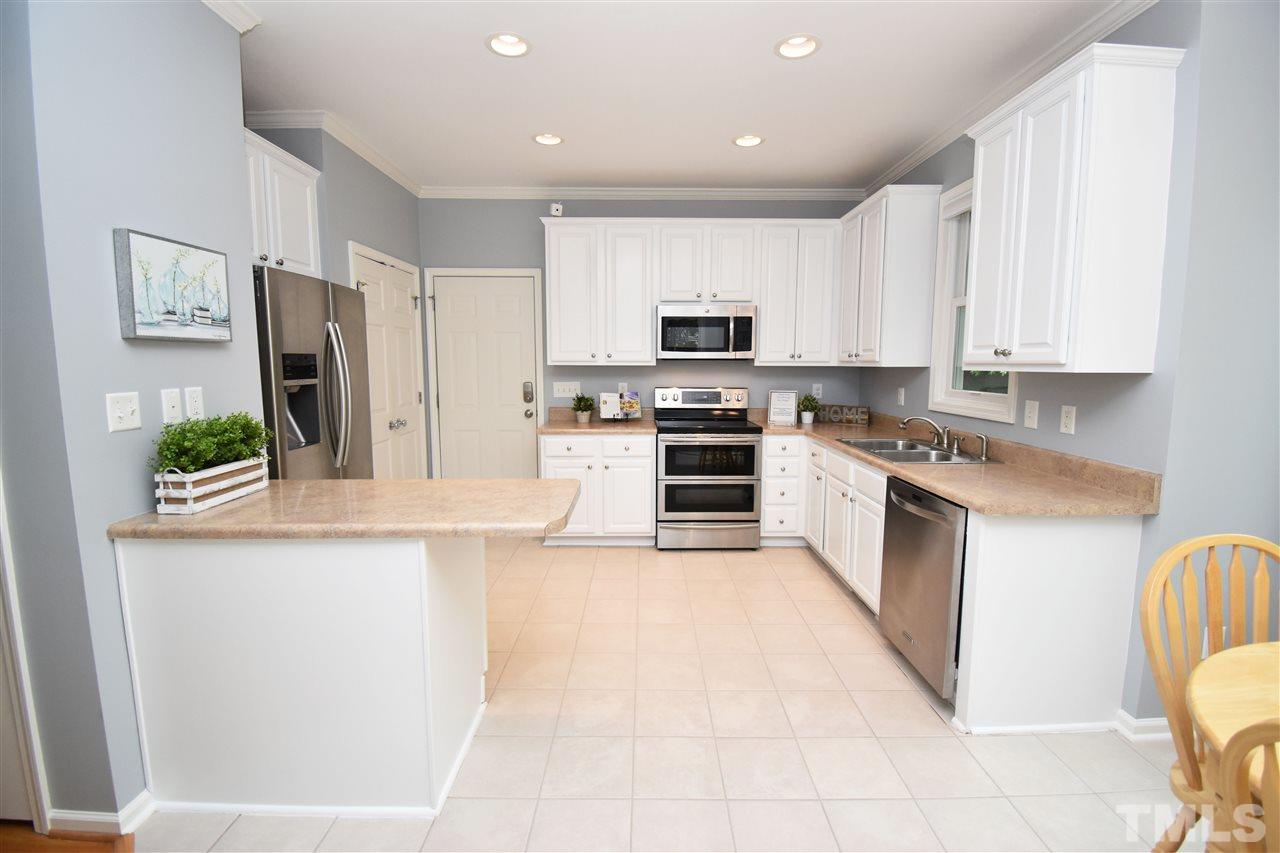 5202 Middleton Road Durham, NC 27713 - Photo 7 of 25