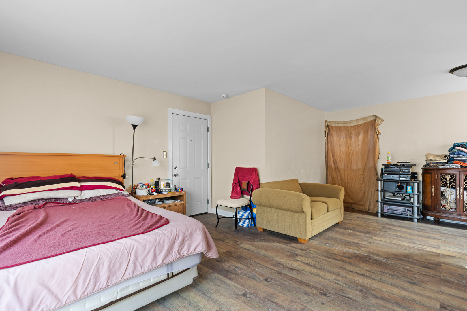 233 Hale Street Addison, IL 60101 - Photo 16 of 39 Gallery Image 16