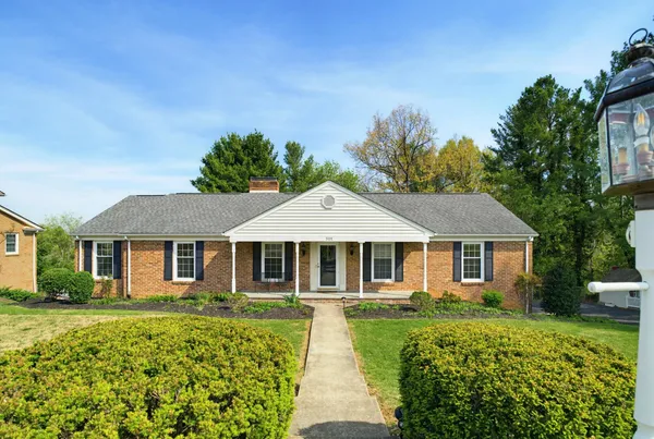 $449,000 | 505 Victoria Drive, Staunton, VA 24401