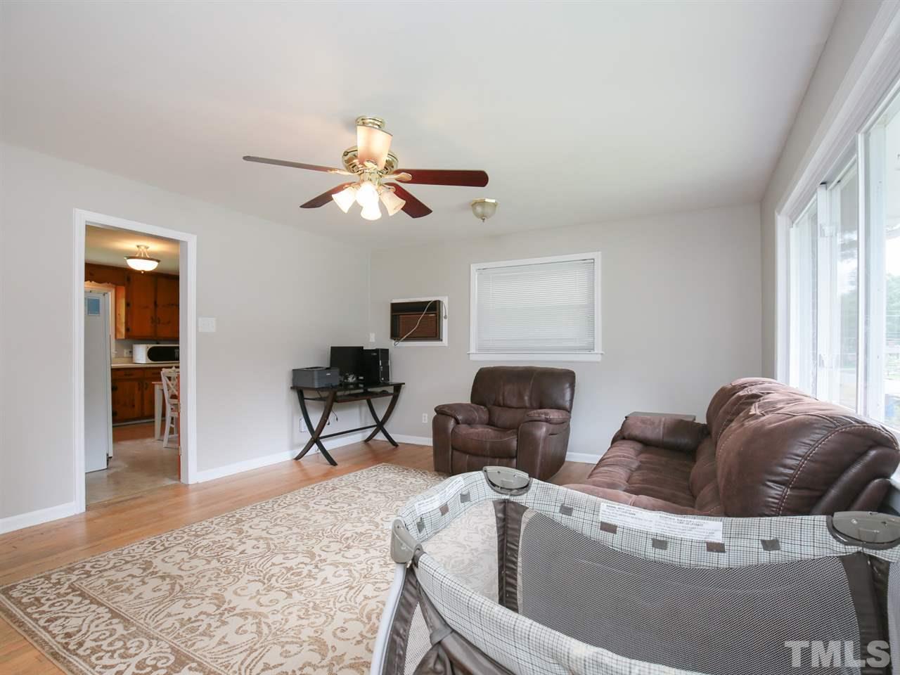 712 Crosby Road Durham, NC 27704 - Photo 5 of 25 Gallery Image 5