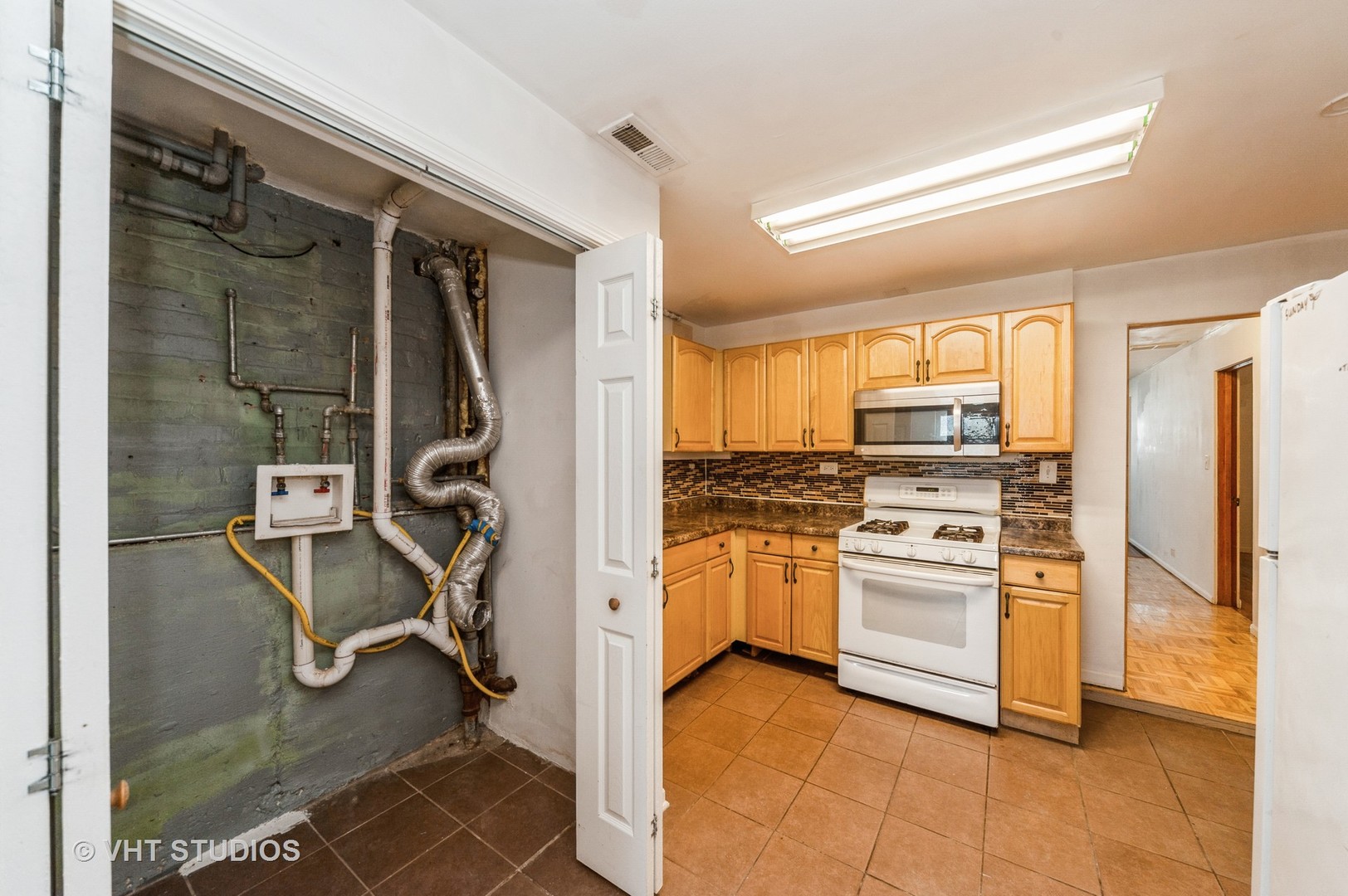 5735 West Addison Street Chicago, IL 60634 - Photo 12 of 18