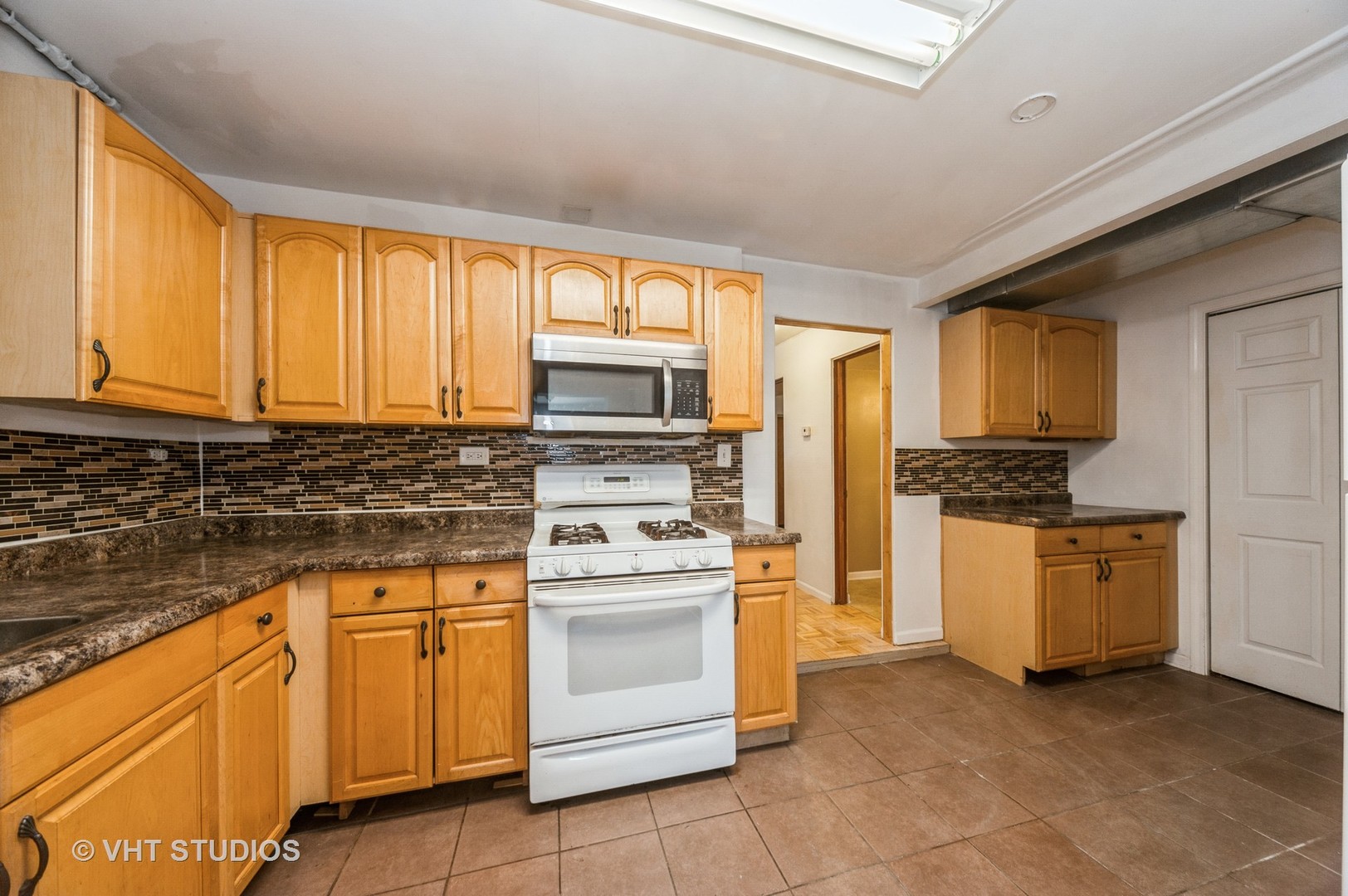 5735 West Addison Street Chicago, IL 60634 - Photo 13 of 18