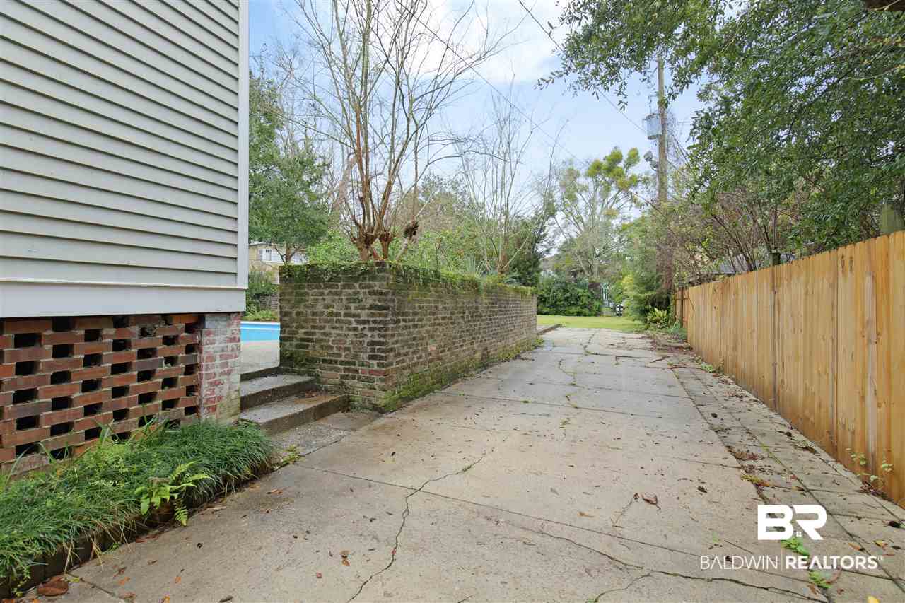 1108 Government Street Mobile, AL 36604 - Photo 34 of 49