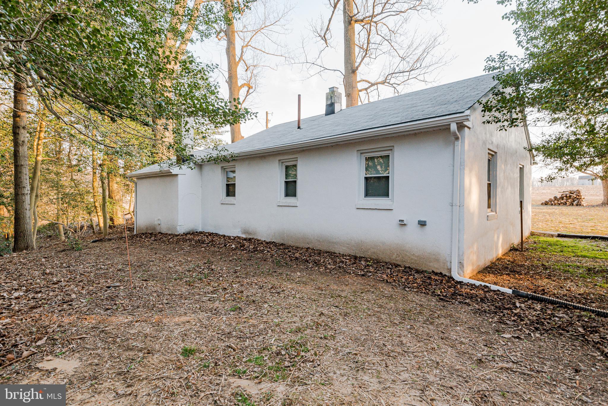 1558 Bay Head Road Annapolis, MD 21409 - Photo 30 of 33 Rear of Cottage