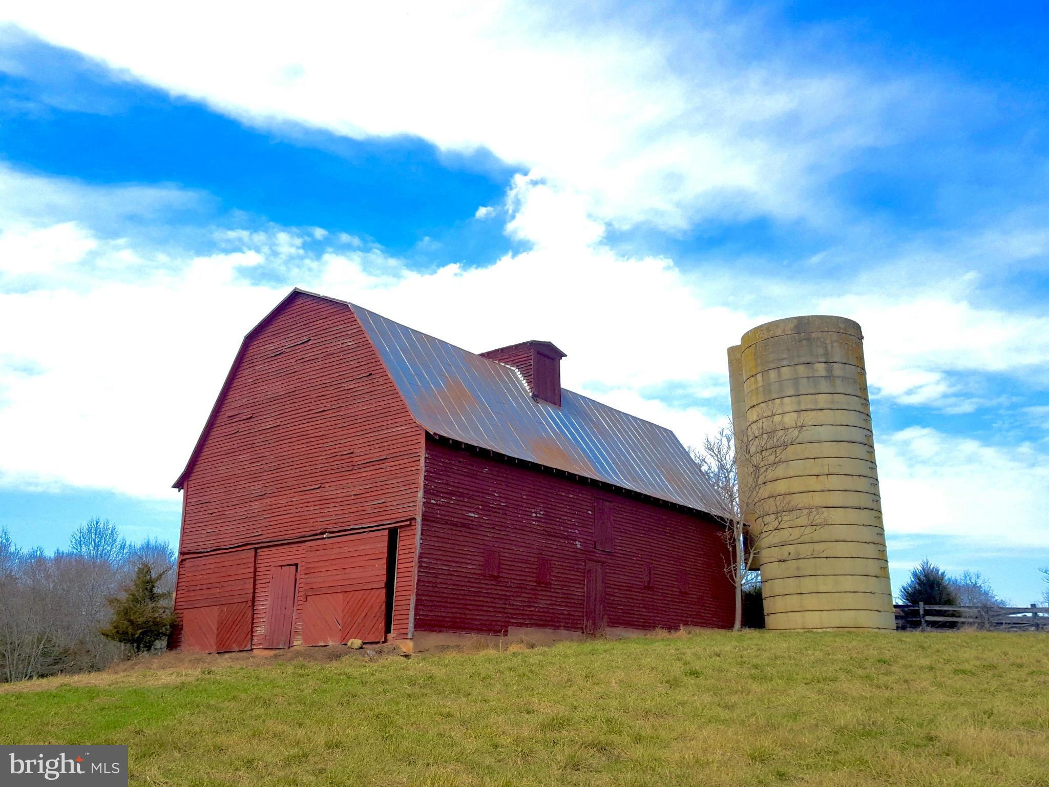 10383 Cliff Mills Road Marshall, VA 20115 - Photo 2 of 30 Picturesque barn and silo