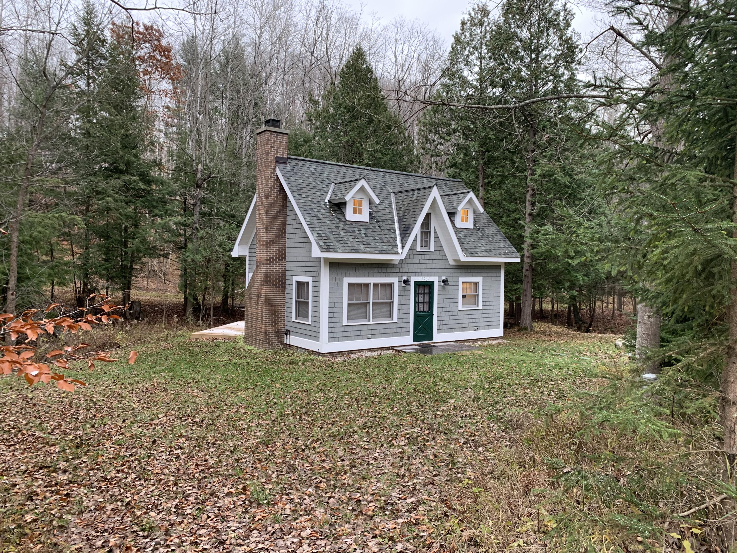 17937 Gilbert Road Arcadia, MI 49613 - Photo 1 of 28 IMG_4006
