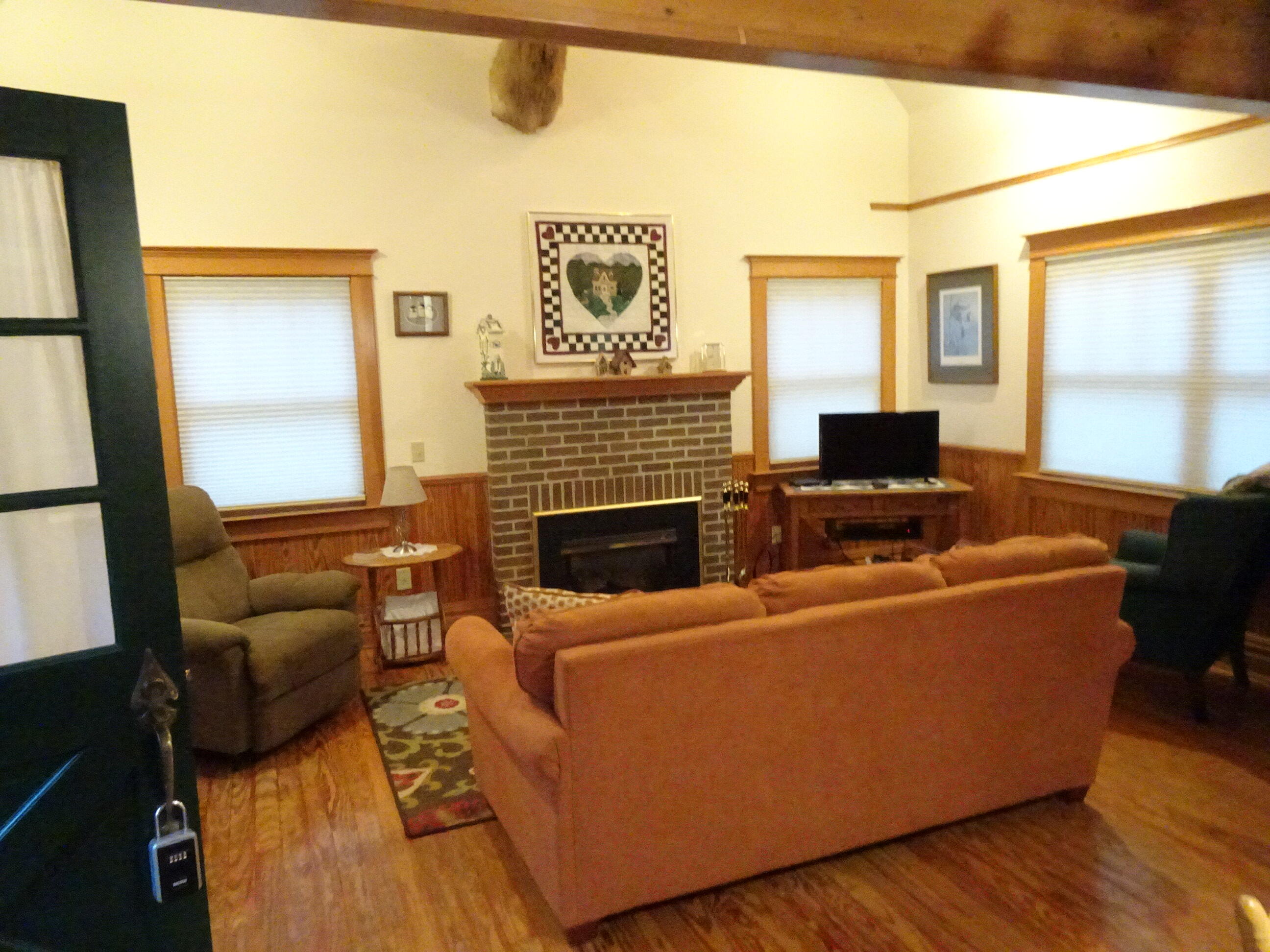17937 Gilbert Road Arcadia, MI 49613 - Photo 10 of 28 6896b882-64f6-426c-8d0c-ab89cd89a88f