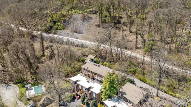 $2,900 | 565 Winterview Lane, Chattanooga, TN 37409