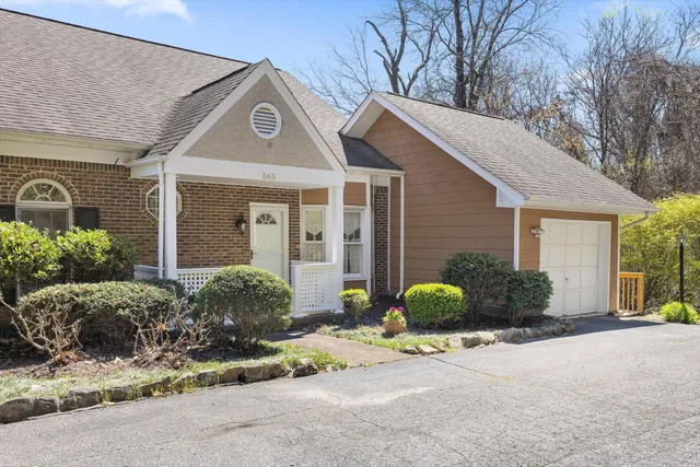 $2,900 | 565 Winterview Lane, Chattanooga, TN 37409