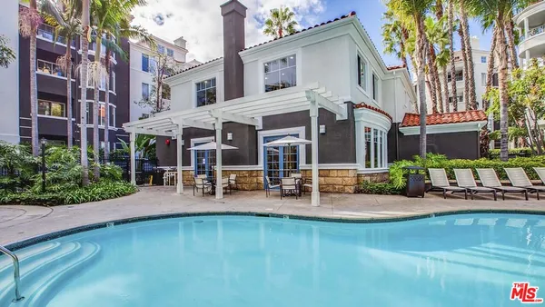 $4,471 | 5553 West 6th Street, Unit 2412, Los Angeles, CA 90036