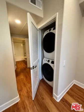 $4,471 | 5553 West 6th Street, Unit 2412, Los Angeles, CA 90036