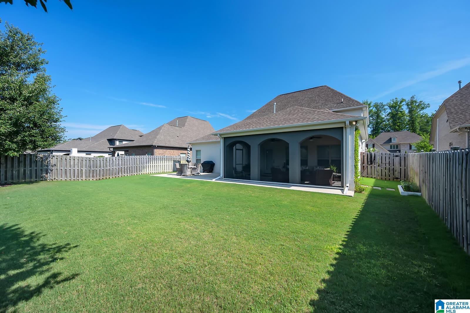 337 Strathaven Circle Pelham, AL 35124 - Photo 33 of 38