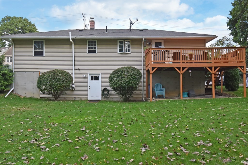 17 Ludlow Street Worcester, MA 01603 - Photo 20 of 23 front view of a house with a yard
