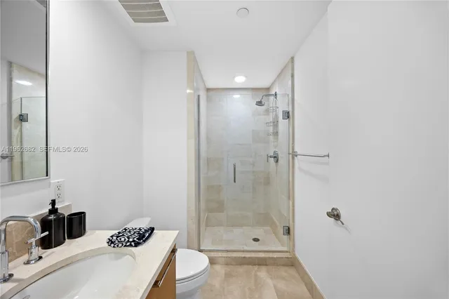 $10,000 | 17001 Collins Avenue, Unit 3507, Sunny Isles Beach, FL 33160