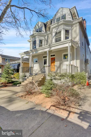 $1,800 | 1209 Penn Avenue, Unit 1, Wyomissing, PA 19610