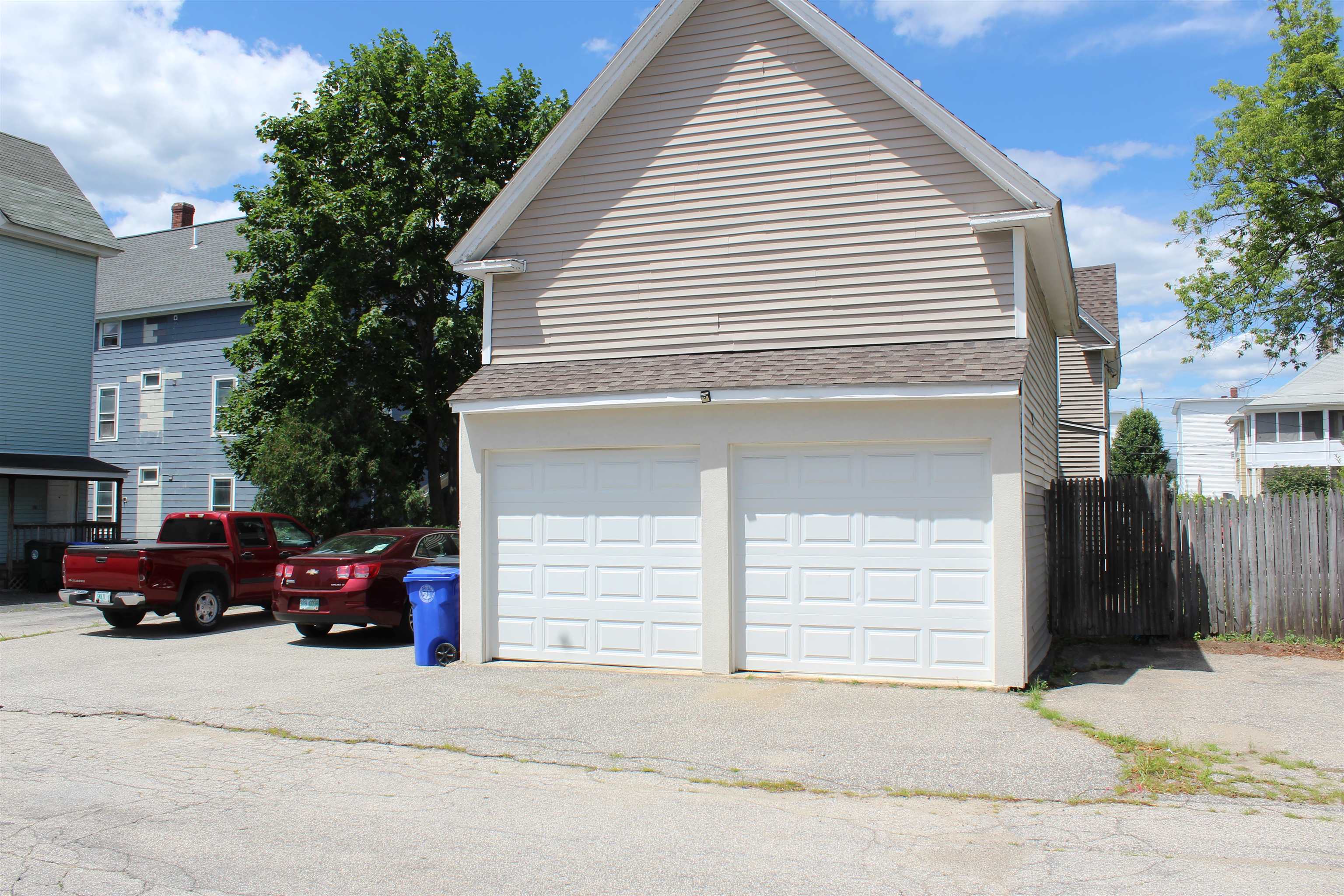 601 Green Street Manchester, NH 03103 - Photo 16 of 40