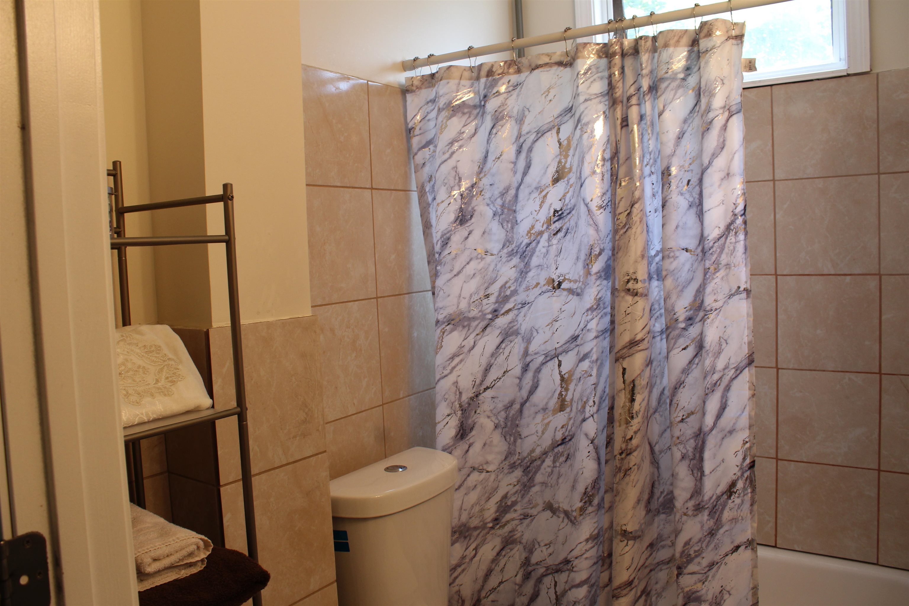 601 Green Street Manchester, NH 03103 - Photo 31 of 40