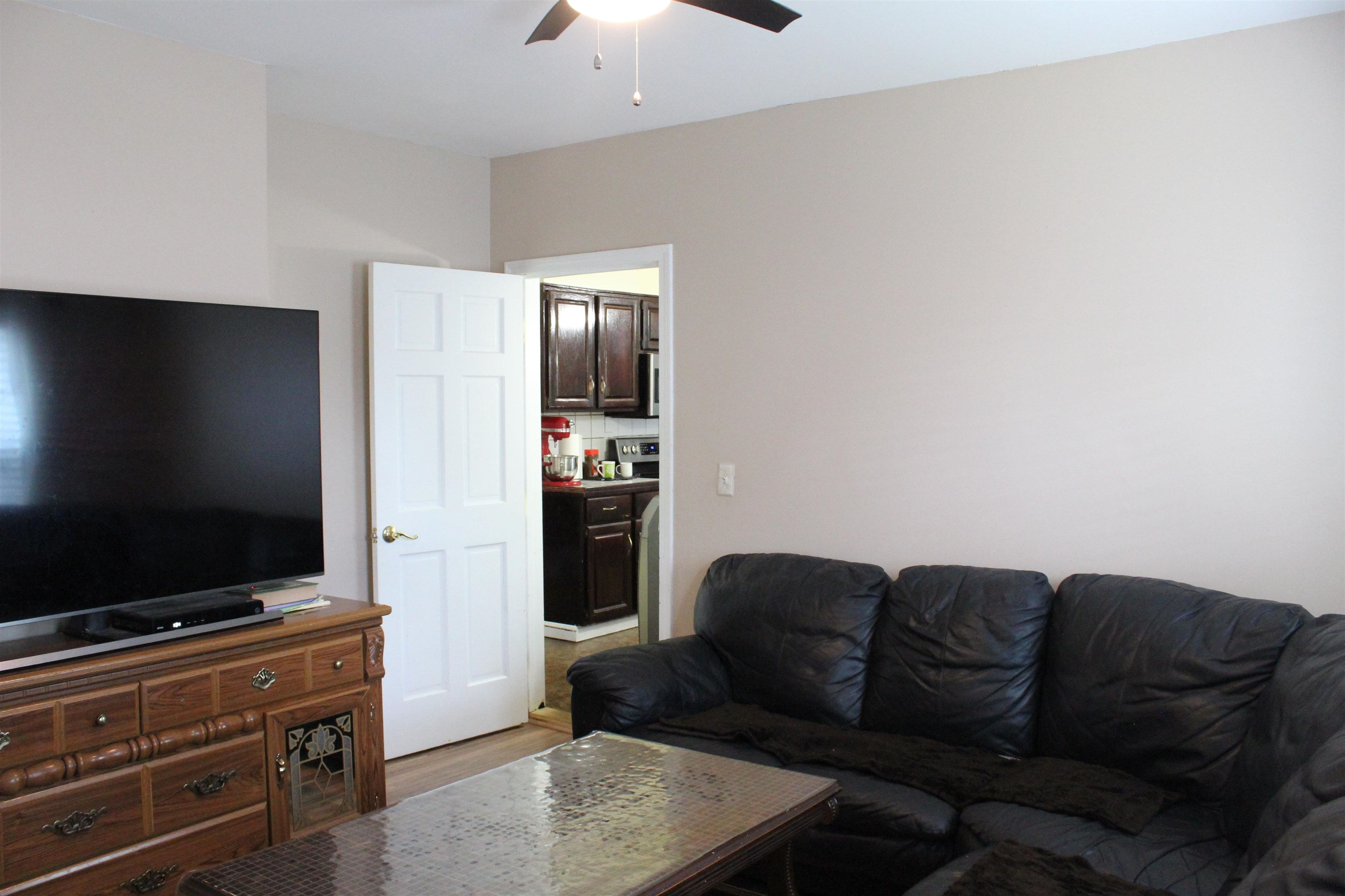 601 Green Street Manchester, NH 03103 - Photo 10 of 40