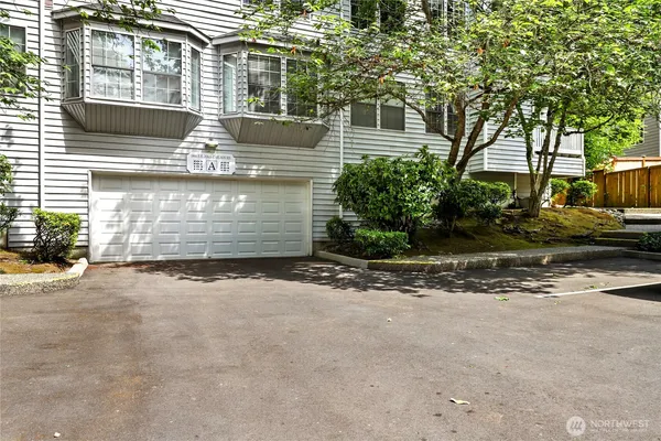 $215,000 | 1800 Northeast John Carlson Road, Unit A104, Bremerton, WA 98311