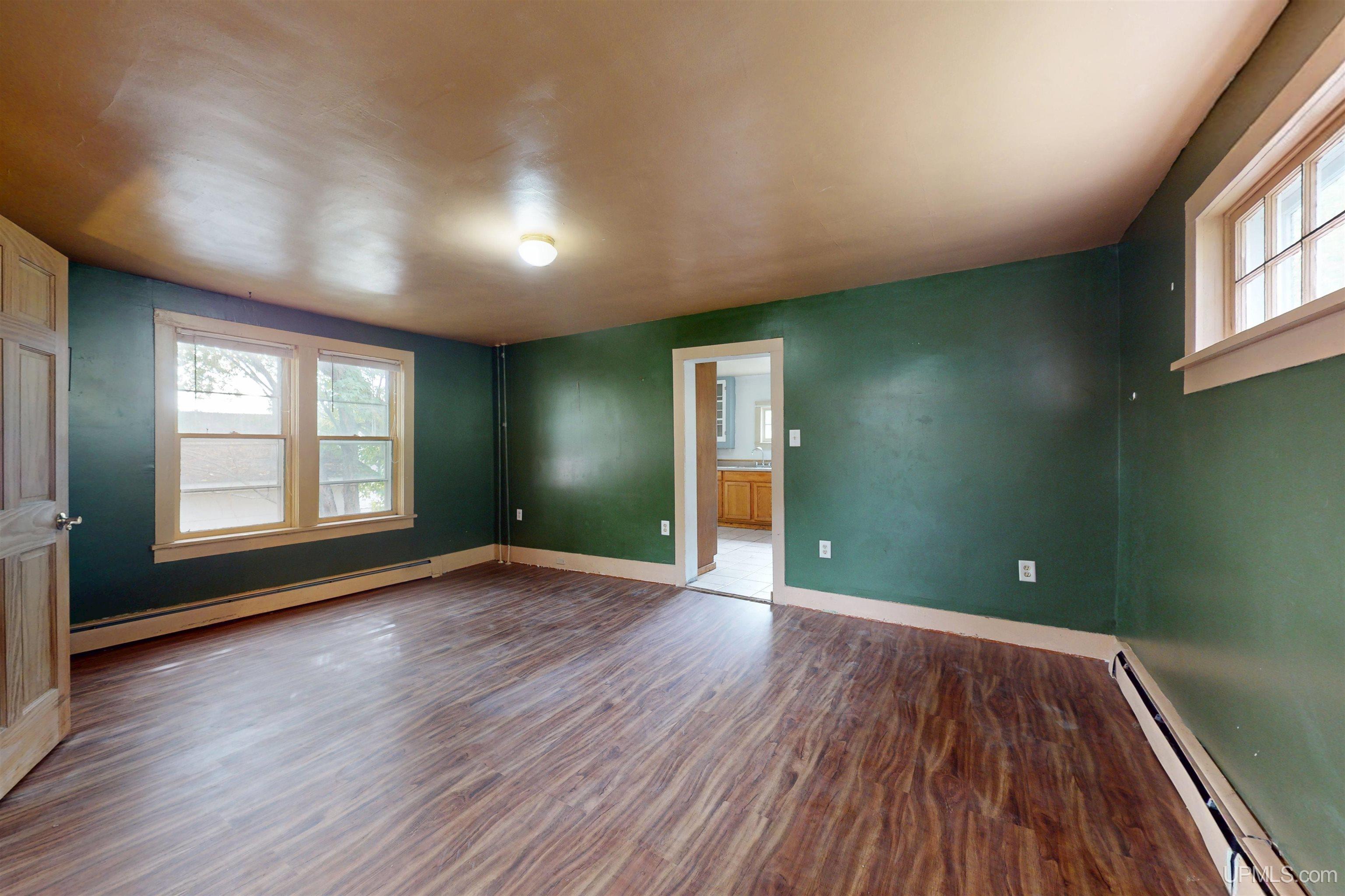 310 Excelsior Street Ishpeming, MI 49849 - Photo 4 of 29 Gallery Image 4