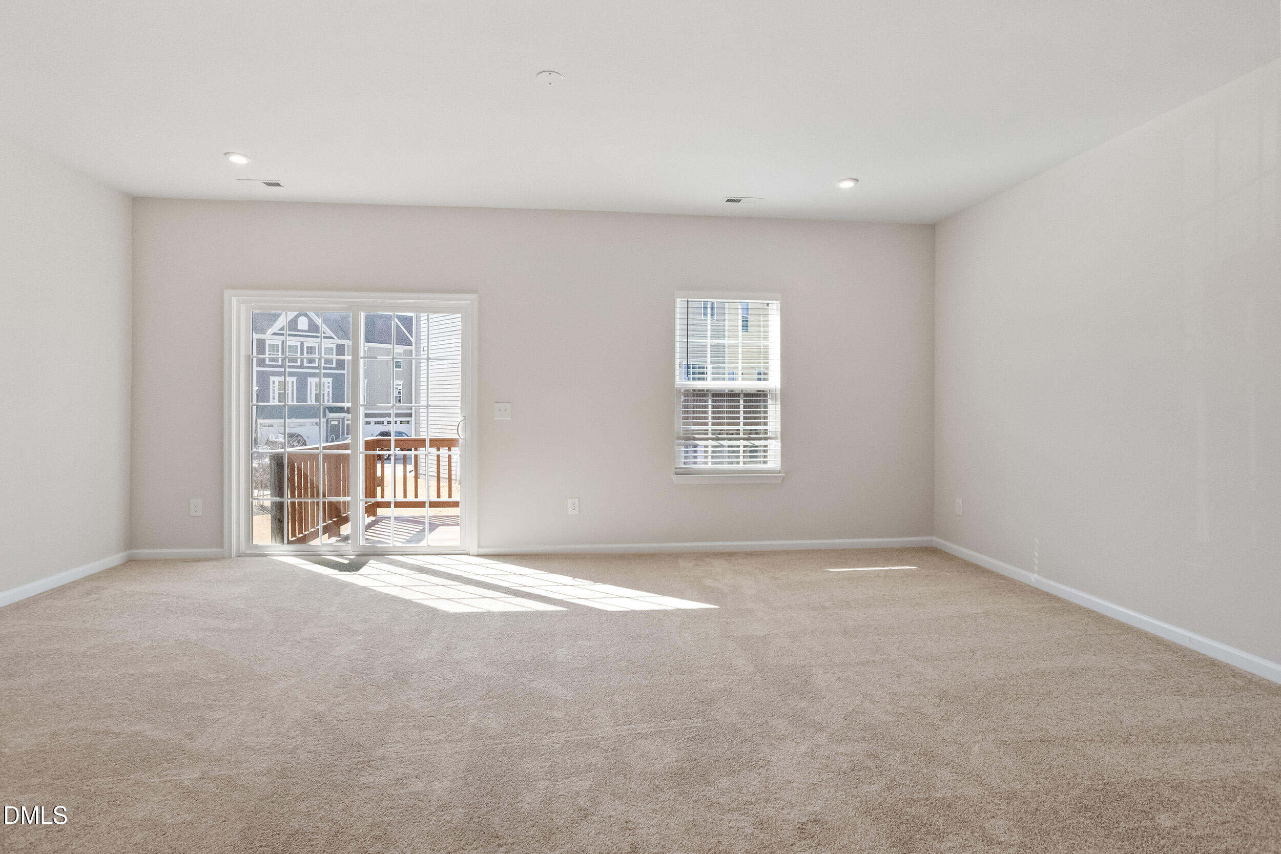 1124 Platform Drive Apex, NC 27502 - Photo 13 of 34 an empty room with windows
