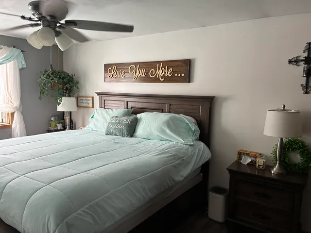 $349,900 | 828 Pleasant Way, Seymour, WI 54165