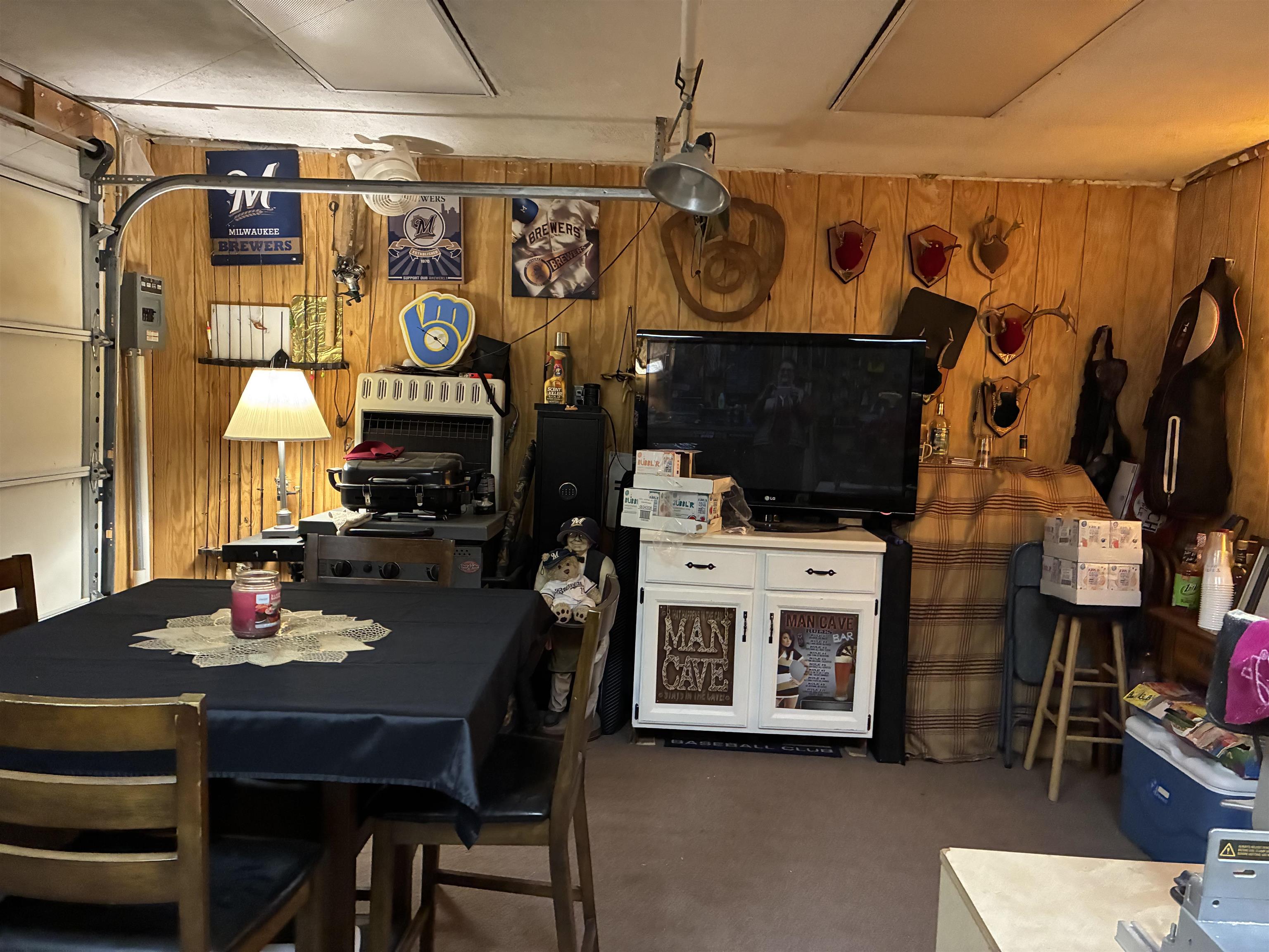 828 Pleasant Way Seymour, WI 54165 - Photo 50 of 56