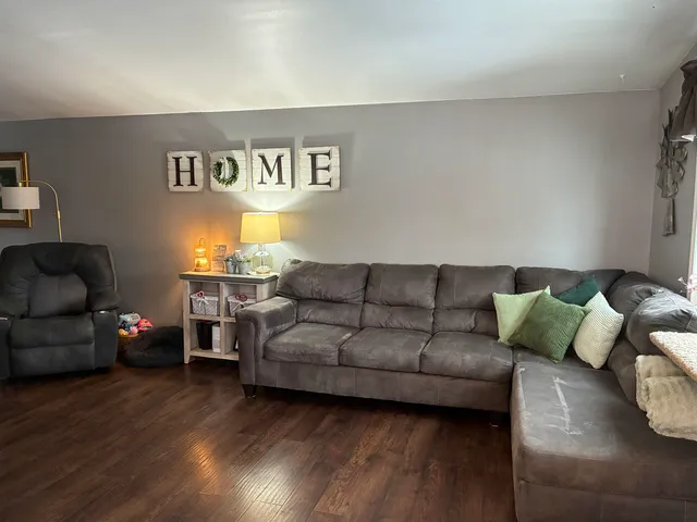 $349,900 | 828 Pleasant Way, Seymour, WI 54165