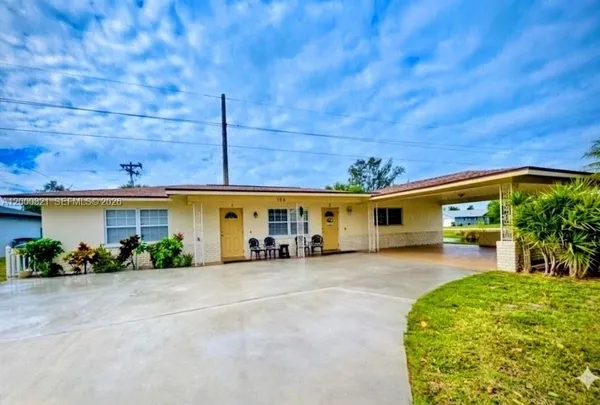 $1,281 | 156 Southwest 47th Terrace, Unit 1, Cape Coral, FL 33914