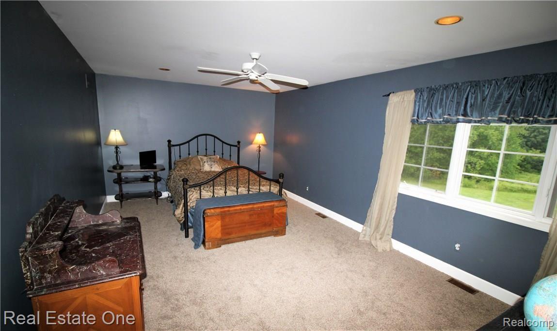 3851 Delano Road Oxford, MI 48371 - Photo 46 of 76 IMG_3889.JPG