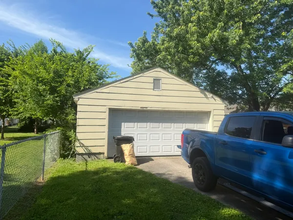 $69,900 | 1120 Girard Street, Metropolis, IL 62960