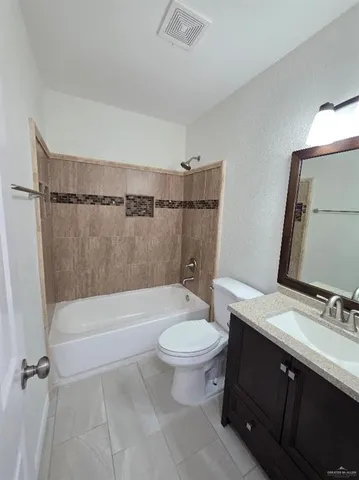 $1,350 | 1619 West 18th Street, Mission, TX 78572