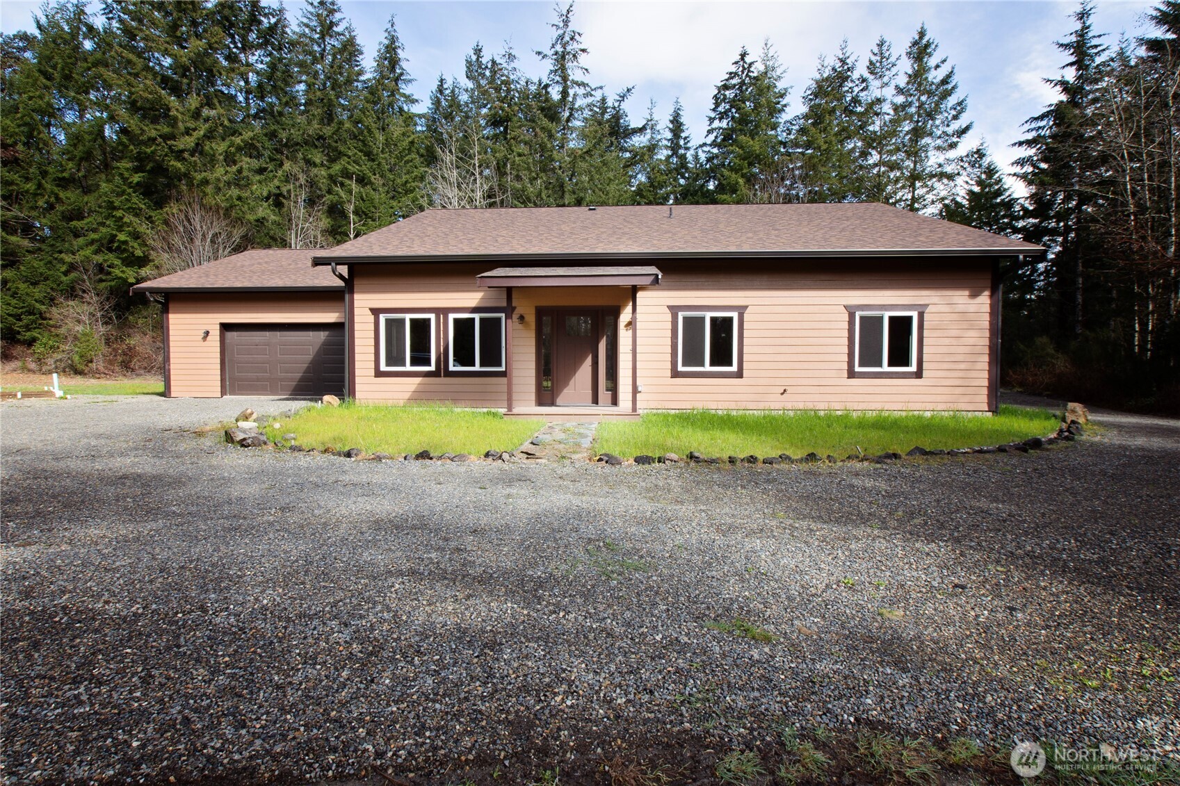 1232 Southwest J H Road Port Orchard, WA 98367 - Photo 1 of 26 Gallery Image 1