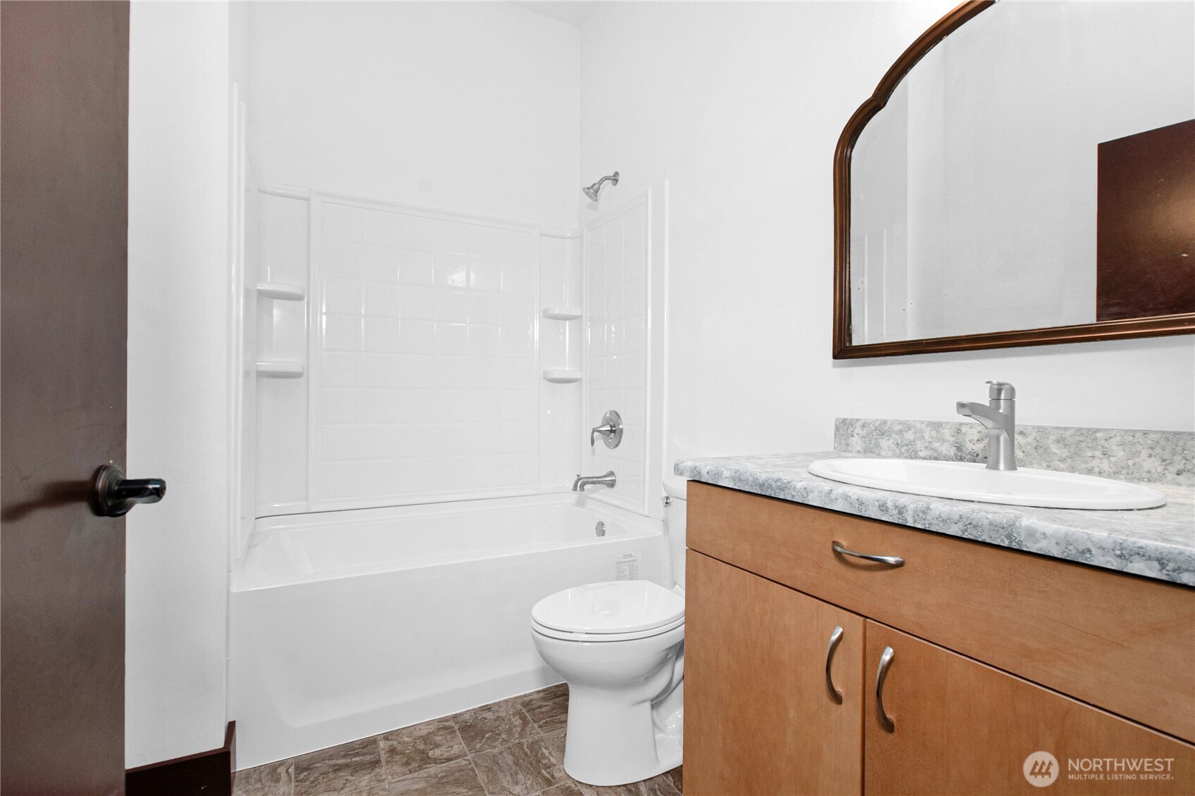 1232 Southwest J H Road Port Orchard, WA 98367 - Photo 13 of 26 Gallery Image 13