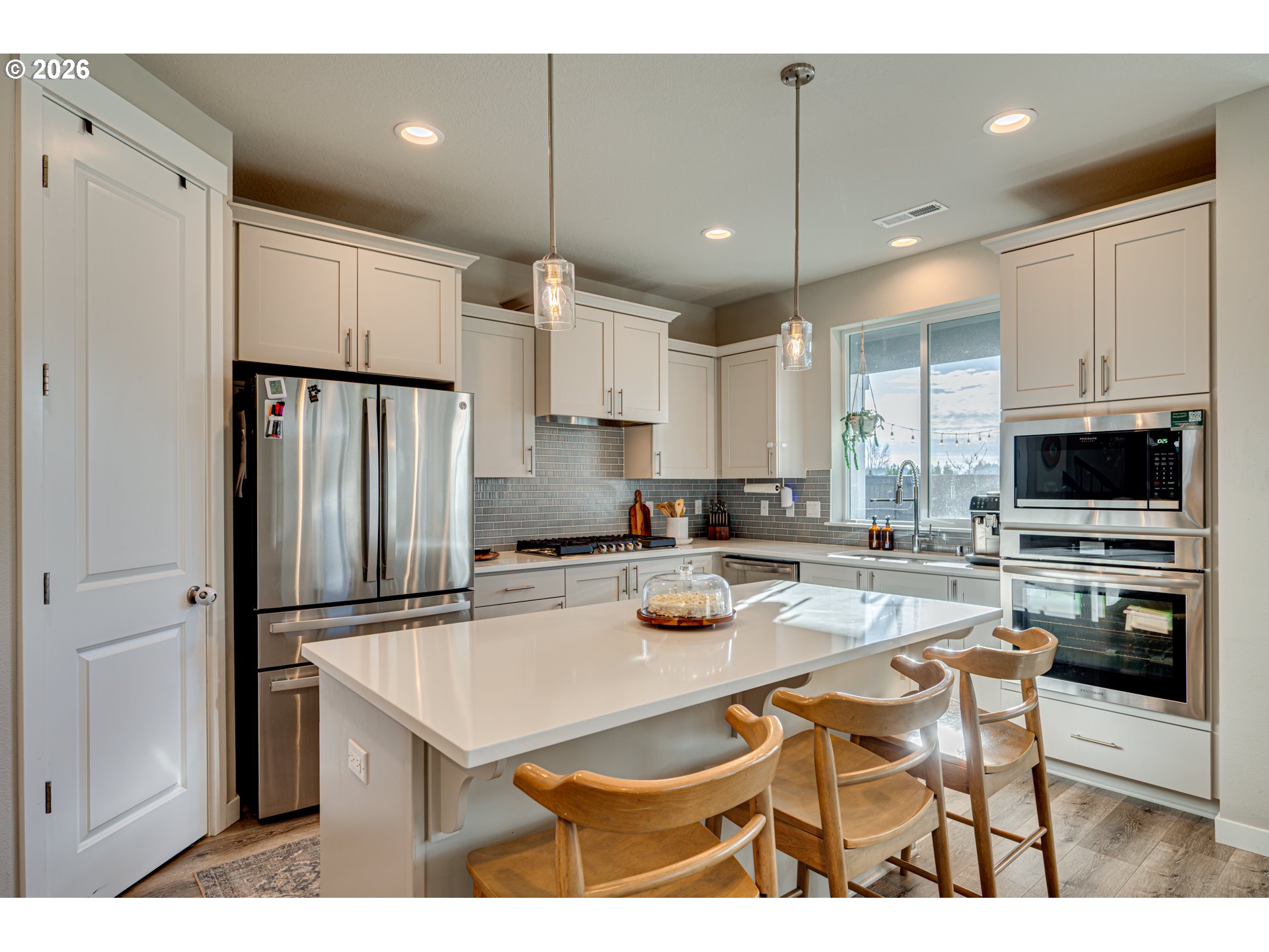 8727 North 3rd Street Ridgefield, WA 98642 - Photo 3 of 38