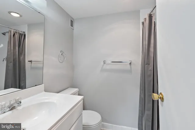 $160,000 | 1 East University Parkway, Unit 304, Baltimore, MD 21218