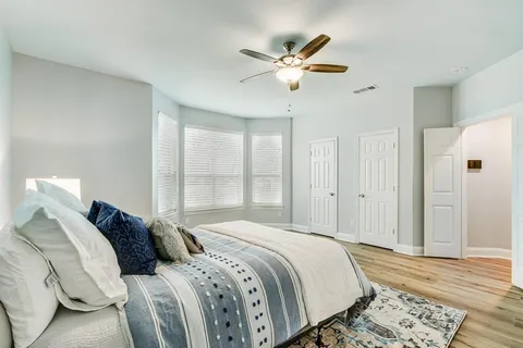 $567,600 | 2813 Mesa Court, Hurst, TX 76054