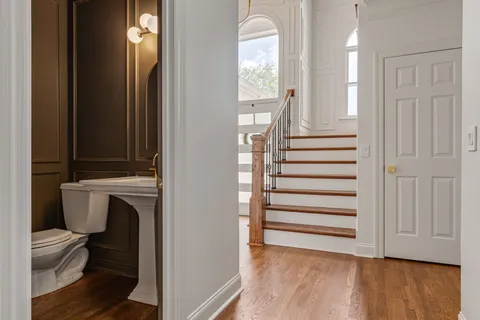 $1,849,900 | 806 Foster Hill, Nashville, TN 37215
