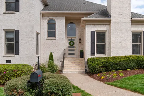 $1,849,900 | 806 Foster Hill, Nashville, TN 37215