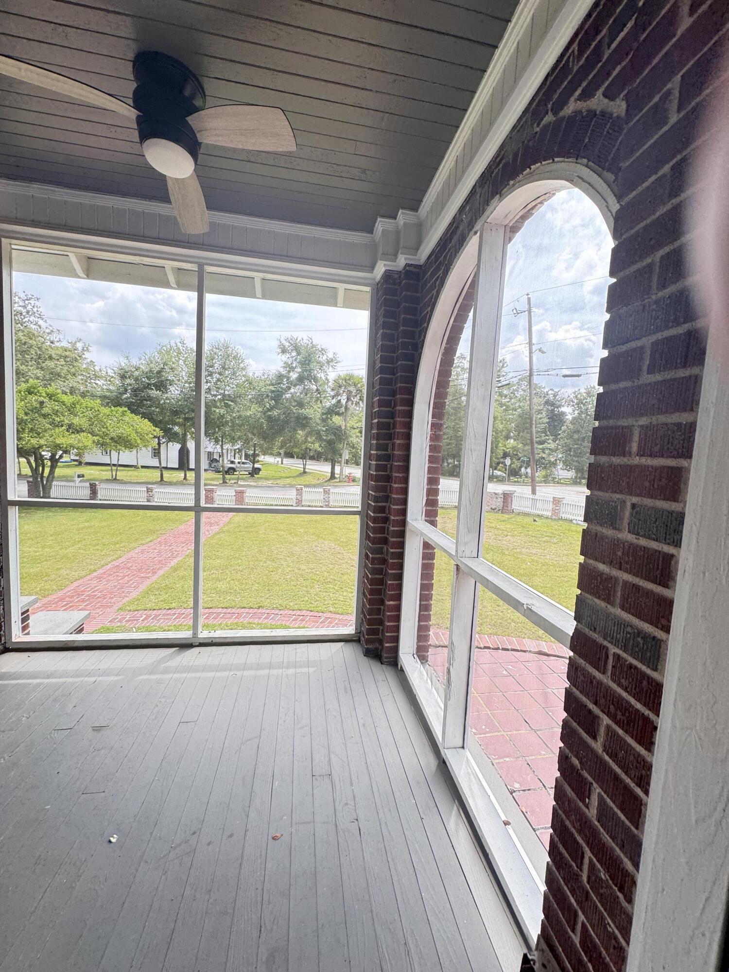 303 Warren Street Walterboro, SC 29488 - Photo 100 of 142 303 Warren Street