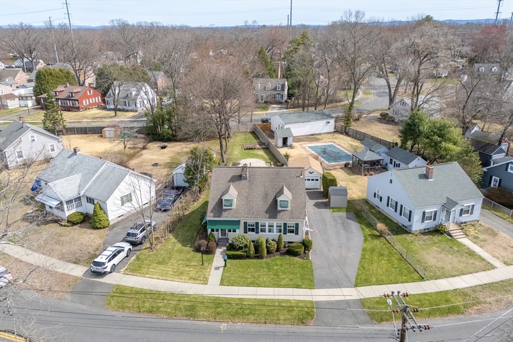 94 Morton Street West Springfield, MA 01089 - Photo 4 of 45 Gallery Image 4