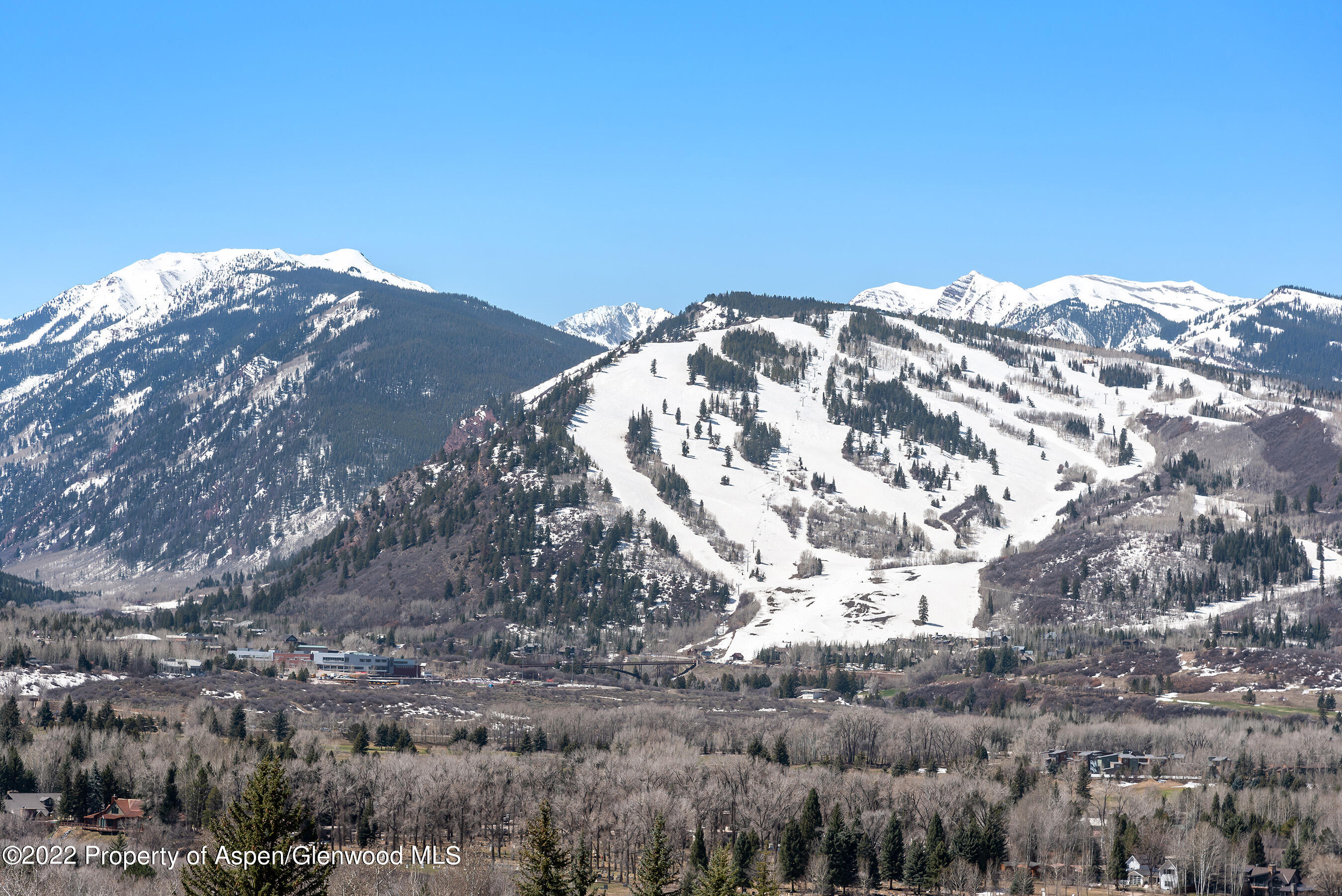 376 Draw Drive Aspen, CO 81612 - Photo 18 of 34 a view of a large building