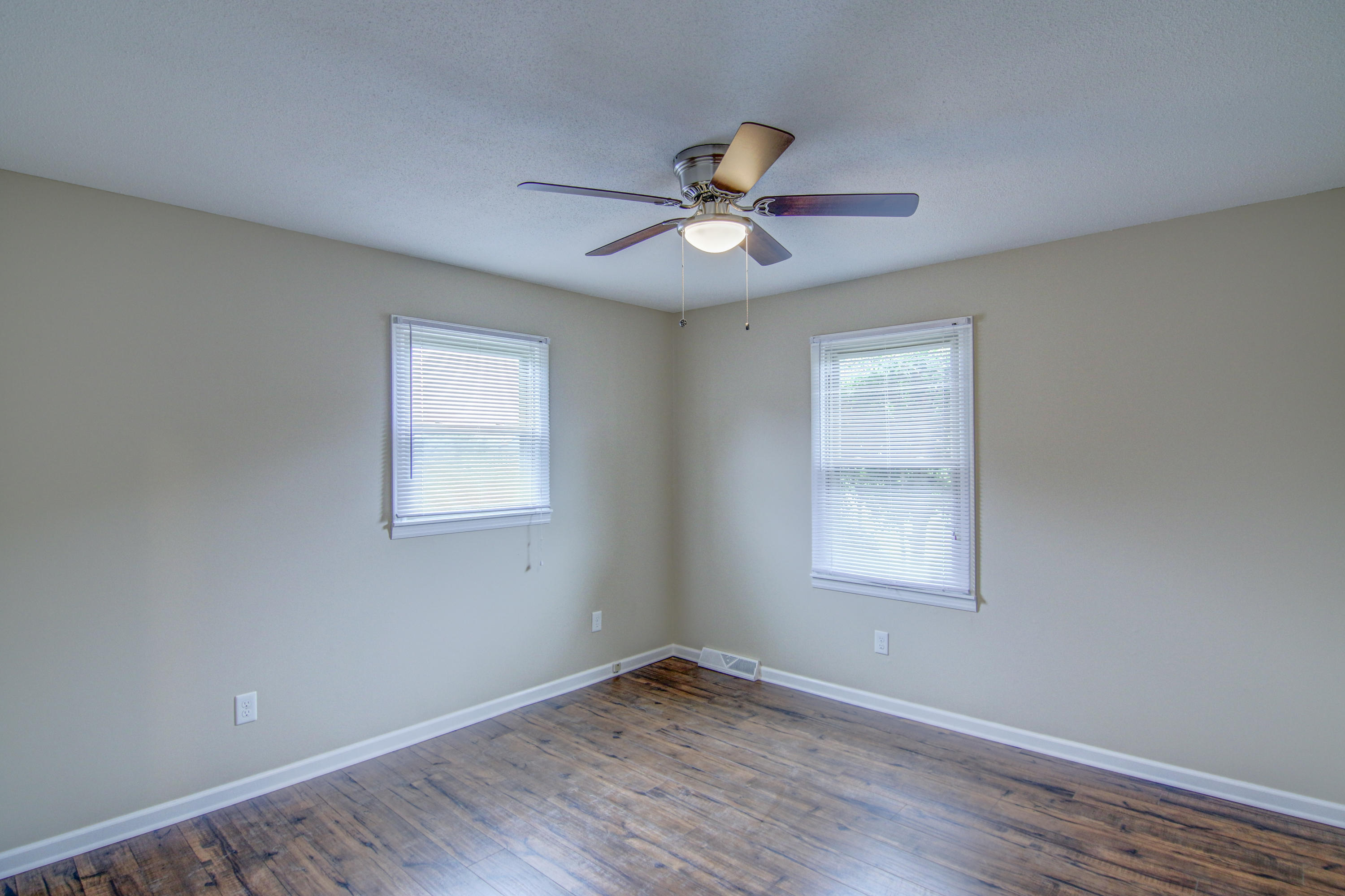 246 Carlton Road Bristol, TN 37620 - Photo 25 of 54 LP1A0626_27_28_29_30