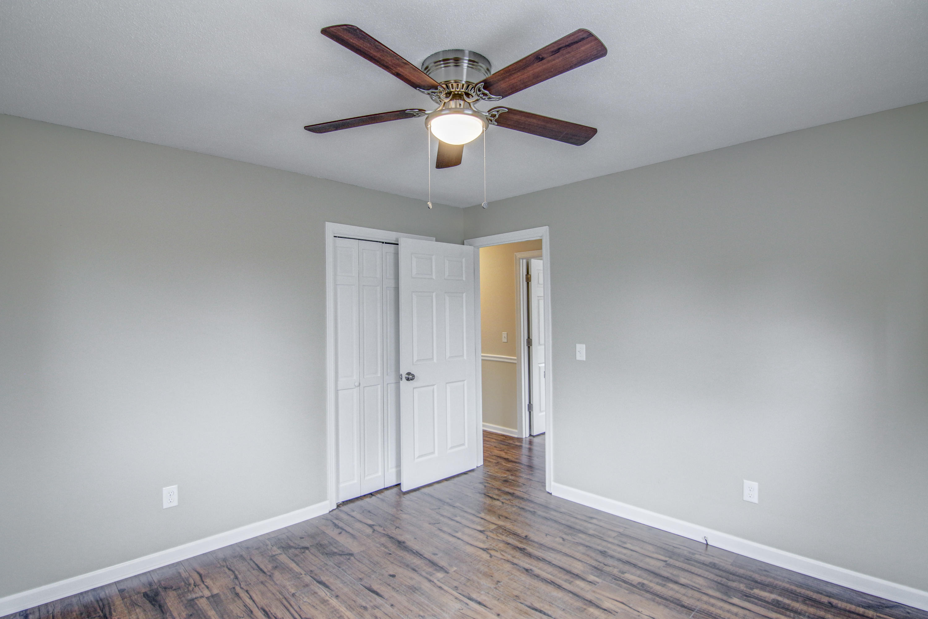 246 Carlton Road Bristol, TN 37620 - Photo 27 of 54 LP1A0636_37_38_39_40